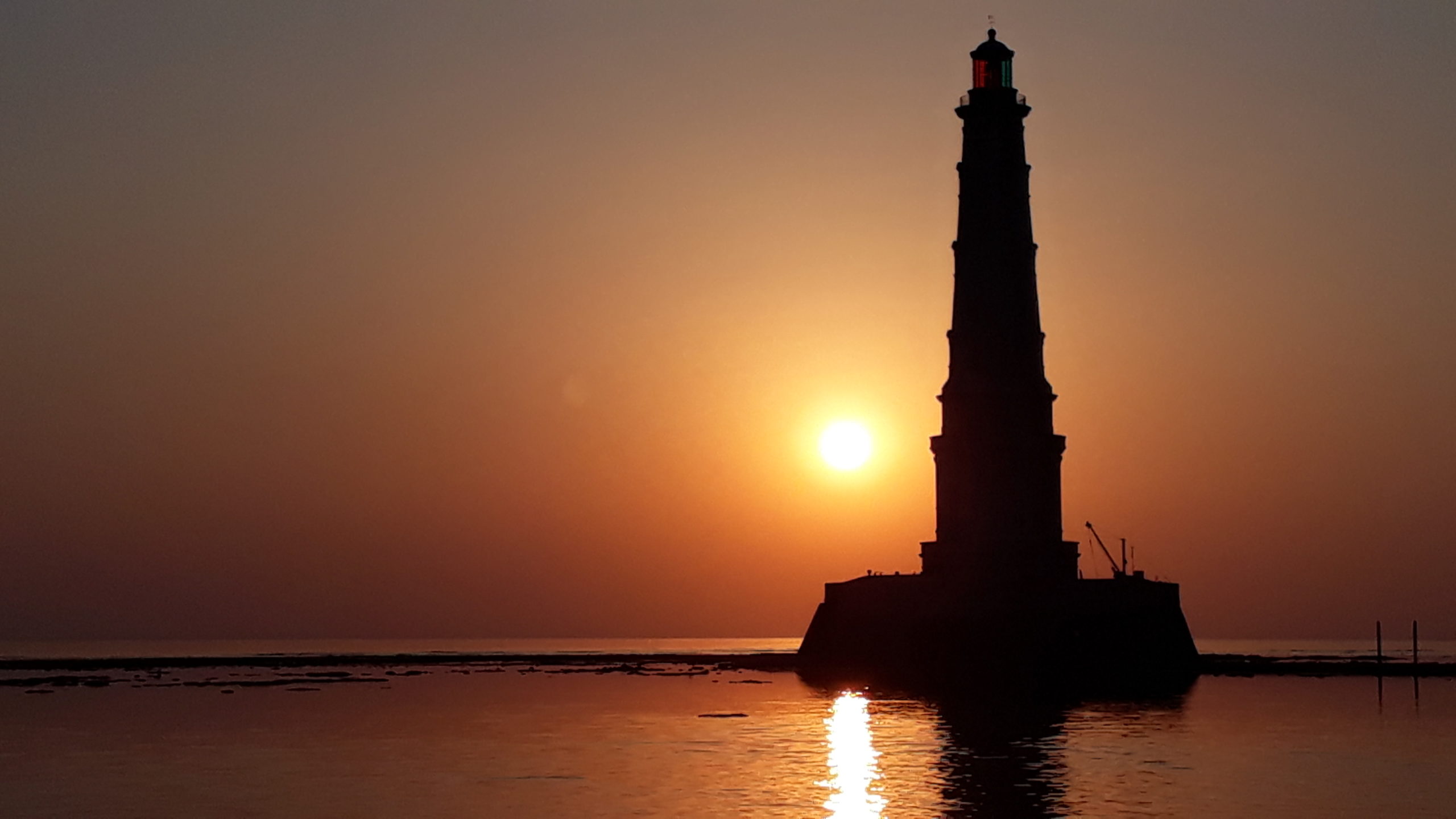 Coucher de soleil au phare de Cordouan